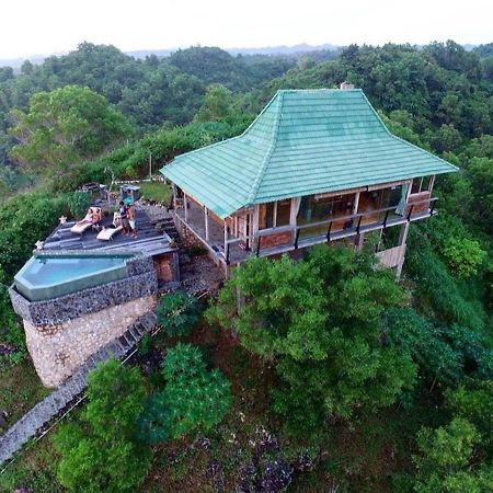 Batu Hill Villa Watukarung ภายนอก รูปภาพ